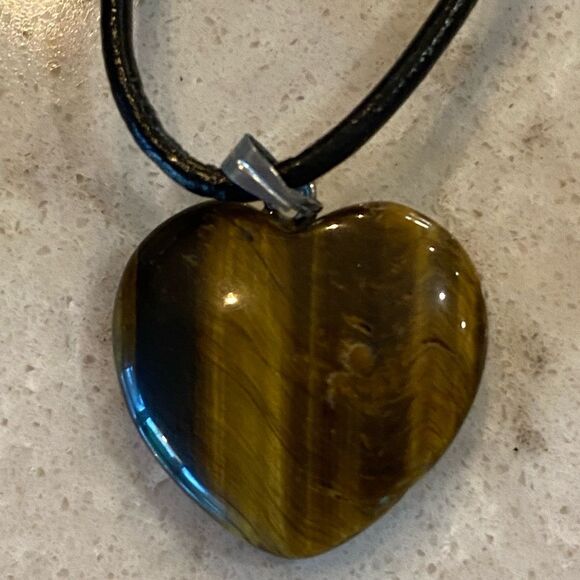 3 Gemstone Necklaces - Picture 7 of 9